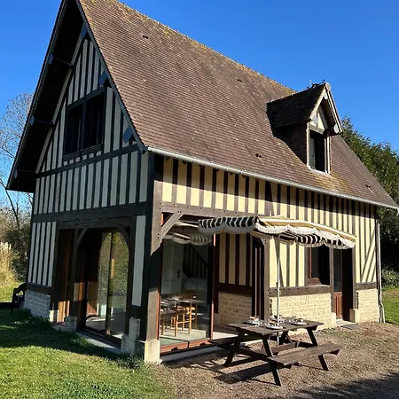 Holiday home Le Aux Portes De Deauville Bonneville-sur-Touques